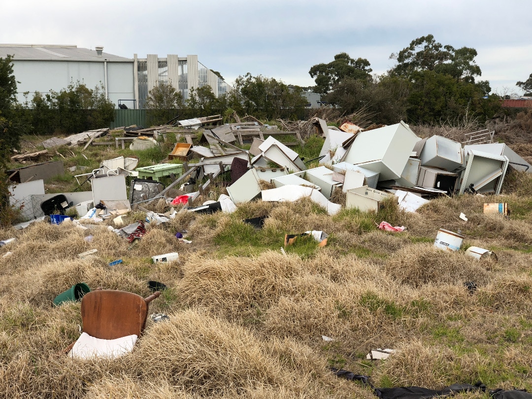 illegal rubbish dumped in tarneit