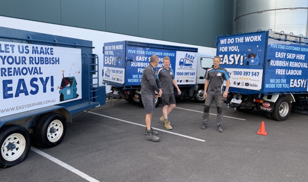 easy skip hire team at work