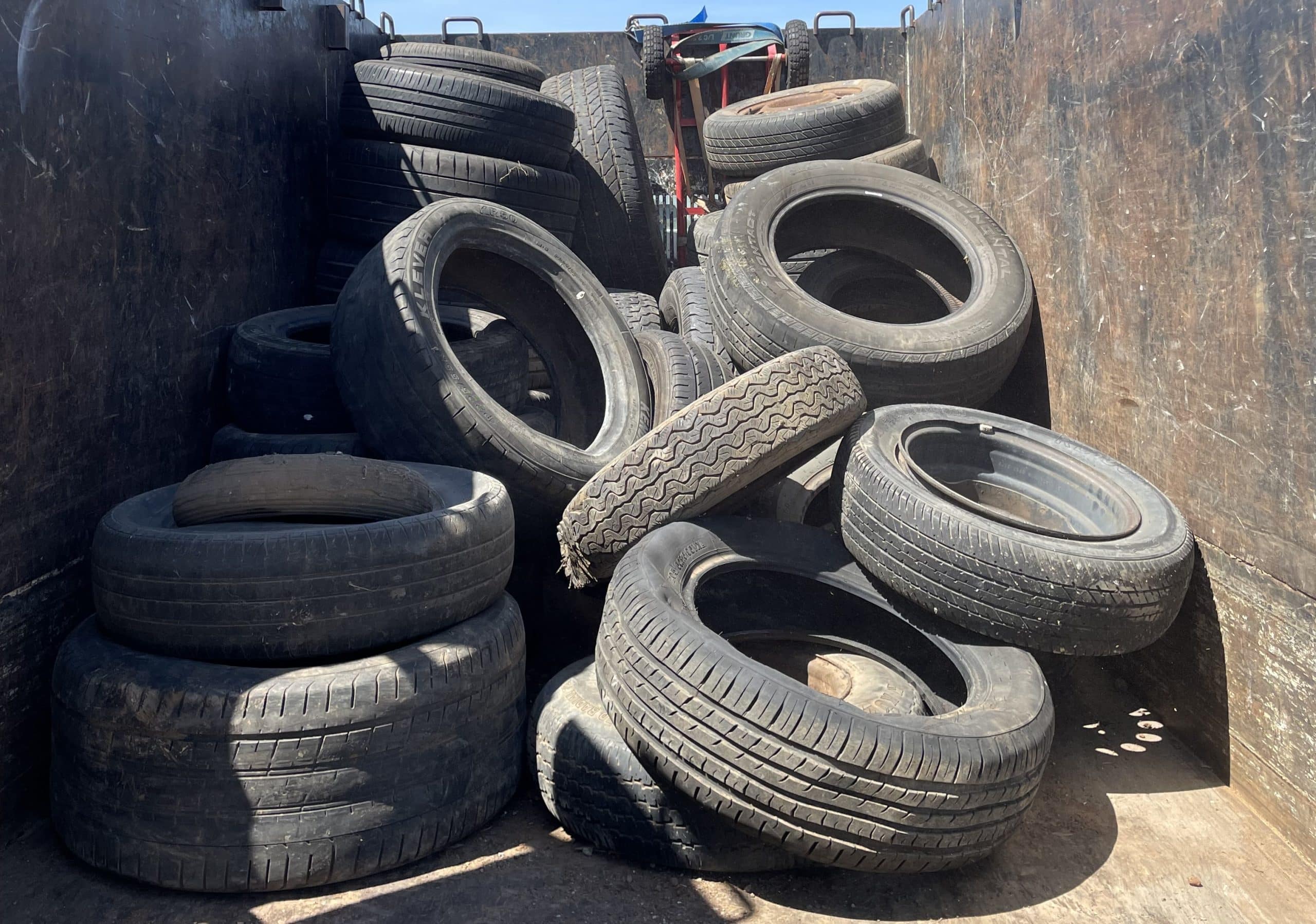 Derrimut Road Block Clearance_Tyres Loaded